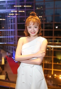 孙铱高清图集 363张图/2.23G