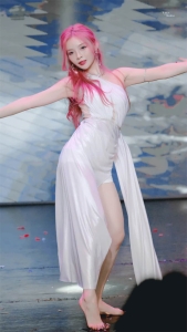 许杨玉琢写真照片9张/11M（精心整理，包更新）