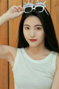 孙芮写真照片9张/12M（精心整理，包更新）