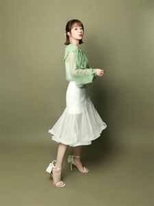 杨紫写真照片9张/7M（精心整理，包更新）