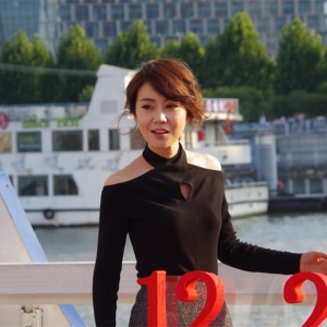 闫妮写真照片83张/940M（包更新）