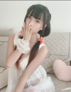 coser网红《北之北》全套15期，大小1.58G（0476）